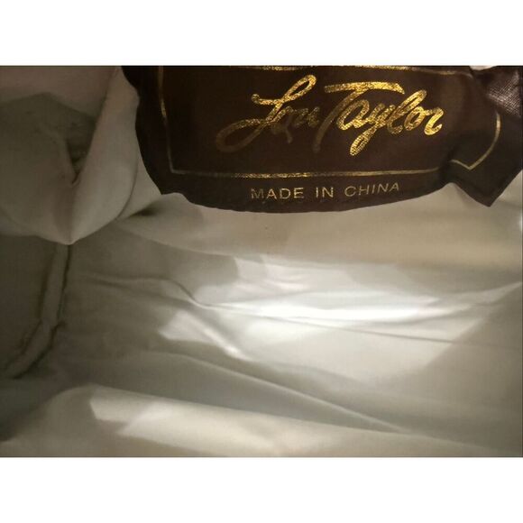 Vintage Lou Taylor Women's Twist Lock Front Shoulder Bag White - Picture 10 of 14